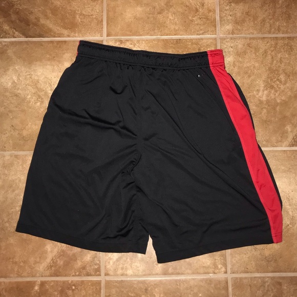 Nike Dri Fit Shorts (Black, Red) - Picture 2 of 3